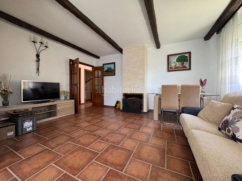 Foto 79295df9-fb38-4470-8dc5-53c408fff10d. Chalet en Corbera de Llobregat