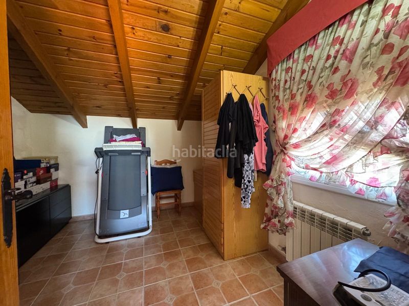 Foto befb44d8-12b7-4e7c-8c7d-649d84bf1f52. Xalet amb xemeneia calefacció aparcament piscina a Corbera de Llobregat