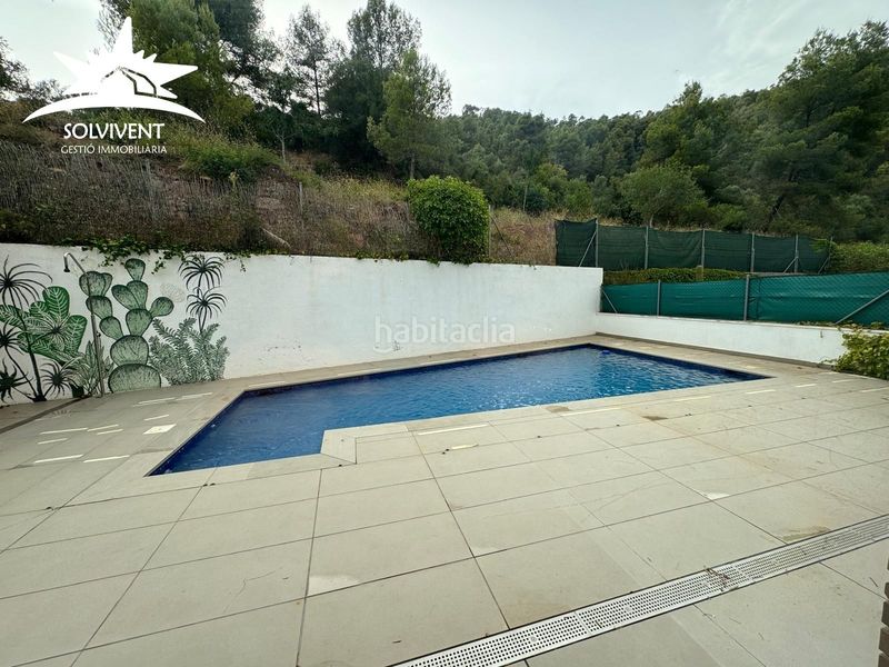 Foto 007d30da-16ae-4d84-8b20-7f61b070d7d4. Xalet amb calefacció aparcament piscina a Cervelló