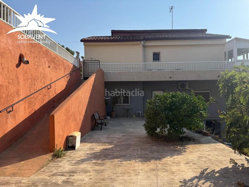 Foto 2c4ff7a8-d998-4a21-9d2d-f4e1bc2ac65d. Casa a Olesa de Bonesvalls