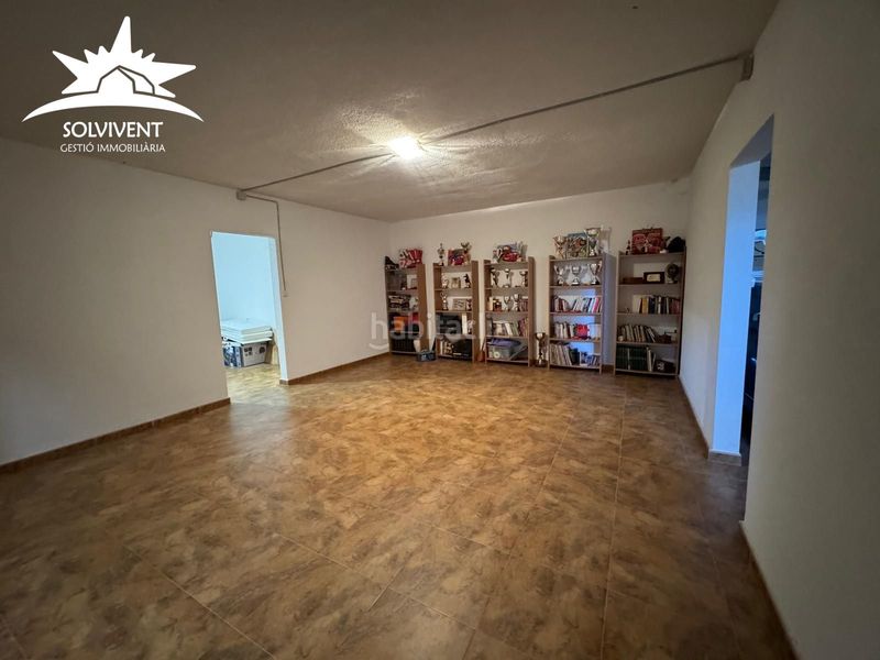 Foto a09e5573-1a12-4c87-aeb0-cdc8fb40e273. Casa en Corbera de Llobregat