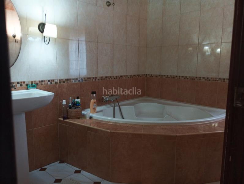 Foto 3f9c2807-fb60-4ee5-92c9-a9a273c23329. Casa amb xemeneia calefacció aparcament a Cervelló