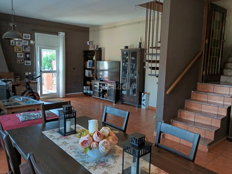 Foto b392cef7-2b2e-45d7-8cd0-ea4b272379bd. Maison avec cheminée chauffage parking dans Cervelló