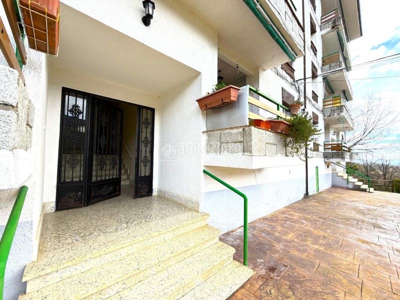 Foto fb8631fd-d170-4fee-81b8-c868c86a5f1f. Pis amb piscina a Real de San Vicente (El)