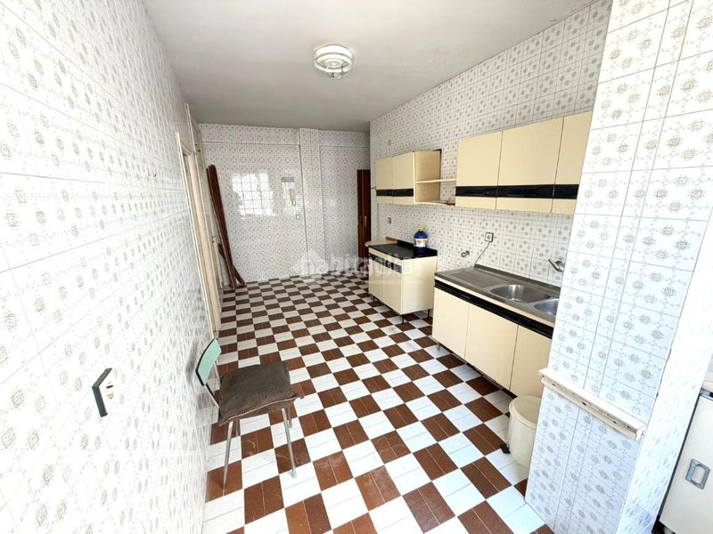 Foto b5786fd7-a0f7-4684-870b-6dd12f182b50. Flat in Centro-Corte Inglés Talavera de la Reina