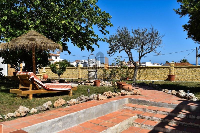 Foto 2bb958ee-b6cd-4211-943d-761ff5323b25. Chalet en Benajarafe