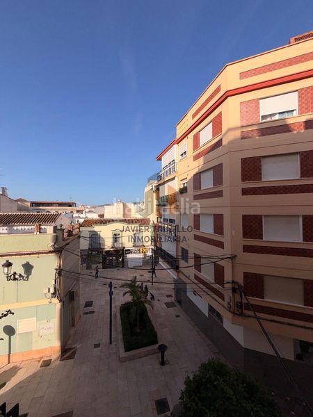 Foto 40db0cd2-a55e-4c95-aeaf-e7cd9fb9149a. Piso en Centro Ciudad - El Carmen Vélez - Málaga