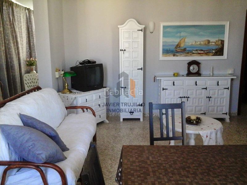 Foto b9f89fb6-93b4-457e-8e1c-bb6c4e52acb5. Apartament amb piscina a Poniente-Faro Torre del Mar