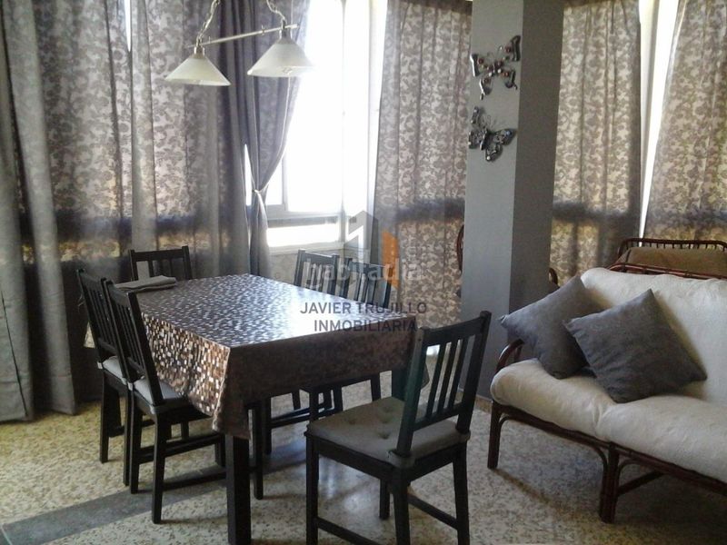 Foto e9bddb84-6038-4b23-9235-5fa1e34533b7. Apartament amb piscina a Poniente-Faro Torre del Mar