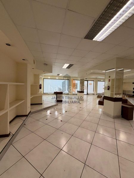 Foto bbad53aa-5744-4325-a006-a3918d4d8f5a. Alquiler local comercial en Camino Viejo de Málaga Vélez - Málaga