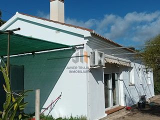 Country house in Cútar