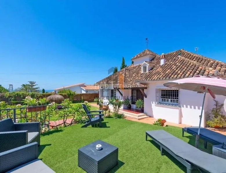 Foto a2f92f69-c29c-4249-9a39-e8a76b936b46. Haus mit pool in La Cala del Moral Rincón de la Victoria