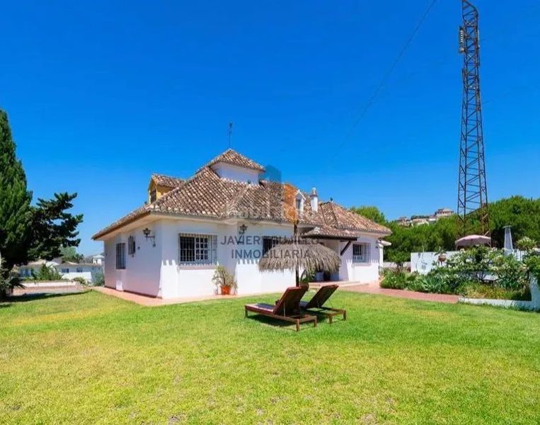 Foto e1821a0a-4072-49d6-9c29-fe90d9c0d356. Haus mit pool in La Cala del Moral Rincón de la Victoria