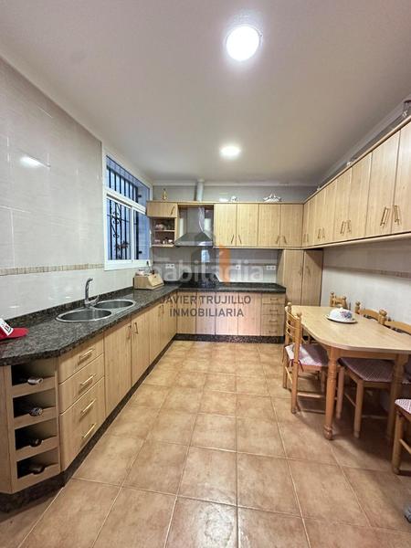 Foto 9ef27b49-8397-4fdb-93d1-cd91da581dda. Maison jumelée avec parking dans Caleta de Velez