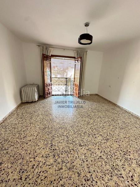 Foto 673c2337-b4c4-44cc-895f-39233bfae8f5. Semi detached house with parking in Caleta de Velez