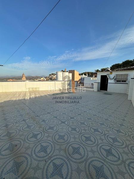 Foto abfa0389-c6ec-4844-8199-2c34a3b12684. Semi detached house with parking in Caleta de Velez