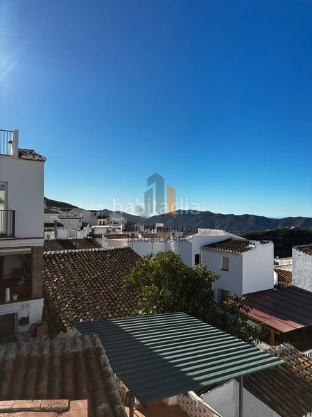 Foto 92b2a497-f377-4cac-9747-255fa9c19913. Semi detached house in Canillas de Aceituno