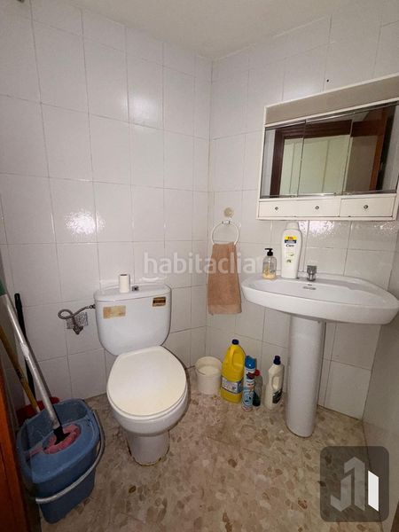 Foto afc1cf94-fafe-42e1-8592-1cead745d6dd. Location local commercial dans Torrox pueblo Torrox