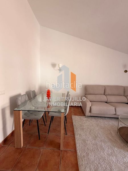 Foto 5b4fb338-86a9-4565-a85f-4755eae0ff06. Apartament a Alcaucín