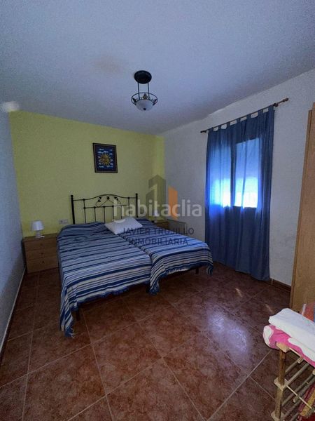 Foto 33ed30fa-7715-4b7d-ace1-3db859051ea7. Rent semi detached house with pool in Urbanización Santa Rosa Torrox