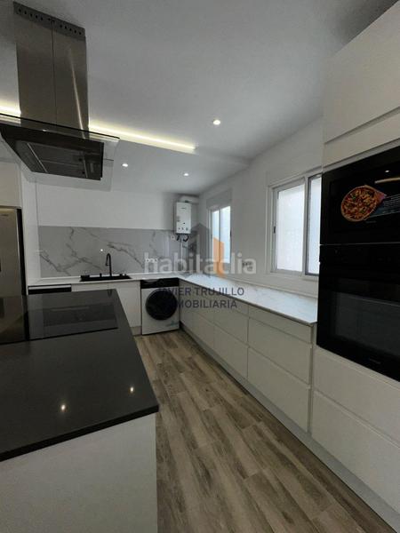 Foto 527f183a-337d-46d6-aa47-ec52f0023b3f. Appartement avec chauffage dans Hispanidad - Vivar Téllez Vélez - Málaga