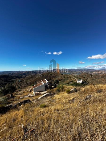 Foto 4e1935da-501a-4fa8-9b88-84543d31bc68. Masia amb aparcament a Canillas de Aceituno