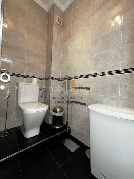 Foto 236b1e9e-fba7-43cf-8991-499c1ae993a8. Casa adossada amb aparcament piscina a Avda Pescia - Ctra de Frigiliana Nerja