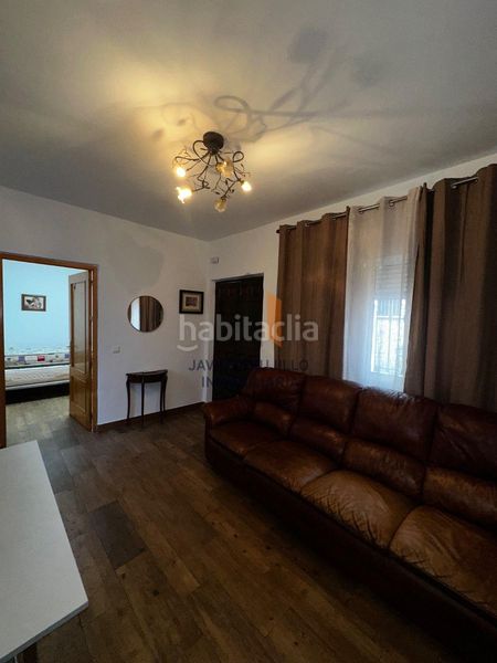 Foto 7e1a5c6a-2c5a-4800-89fe-be47ccbe9ada. Casa adossada a Hispanidad - Vivar Téllez Vélez - Málaga