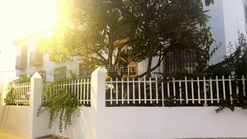 Foto 844abc5d-2862-4e7b-b85c-61a391dde590. Reihenhaus in Trayamar Algarrobo