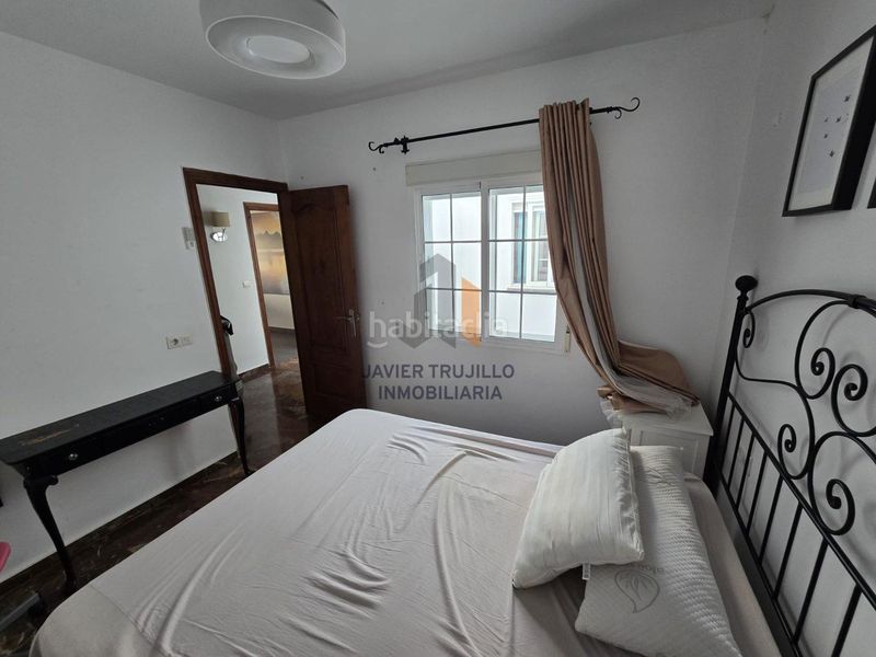 Foto 15d61c54-6031-4206-af56-60893432ff1c. Piso en Centro Nerja