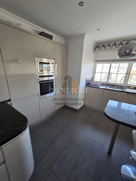 Foto d5f92f74-d0a0-4c12-81d7-2e774d907d9d. Piso en Centro Nerja