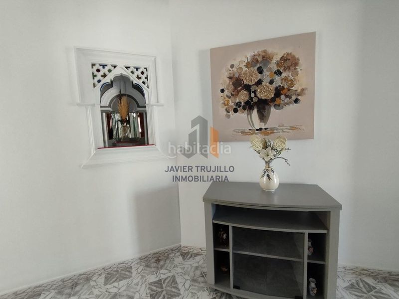 Foto cbd5e319-555c-435d-9e6b-d42199ba7bb5. Flat in Avda Pescia - Ctra de Frigiliana Nerja