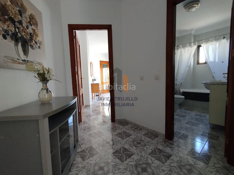 Foto d05bebdb-2afa-4ece-b333-3eceaf742405. Flat in Avda Pescia - Ctra de Frigiliana Nerja