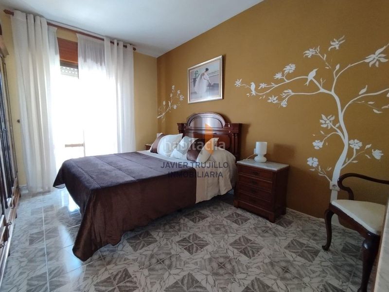 Foto d53998db-7aee-44a9-b5bf-3c4ff4124f4a. Flat in Avda Pescia - Ctra de Frigiliana Nerja