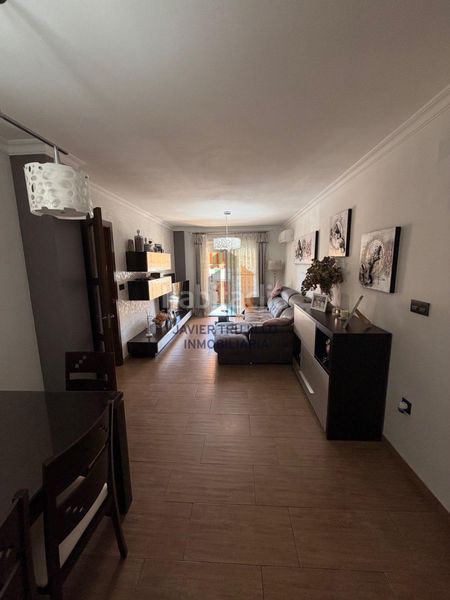 Foto 5ea2fe35-65b8-4d68-9ece-00b1355f427b. Piso en Caleta de Velez