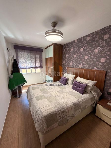 Foto b6be09c1-d7a7-4648-8a7f-7999cfcdb7d3. Piso en Caleta de Velez