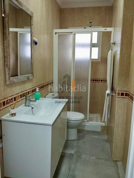 Foto 1a98444c-0104-42b2-908e-ddf9b85c92ac. Casa aparellada a Poniente-Faro Torre del Mar
