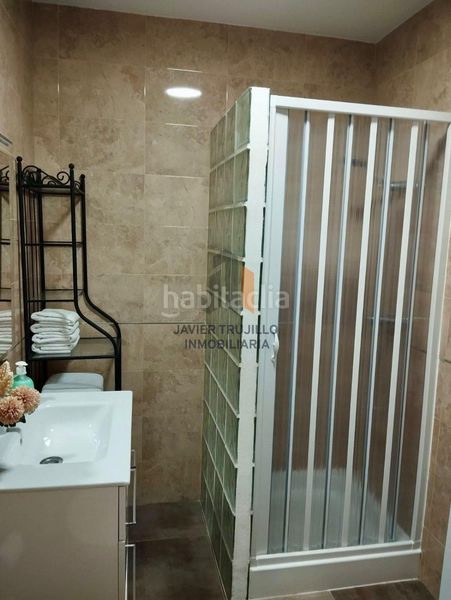 Foto ce691ebb-5dcd-47e3-aed0-05dce6a83192. Casa aparellada a Poniente-Faro Torre del Mar