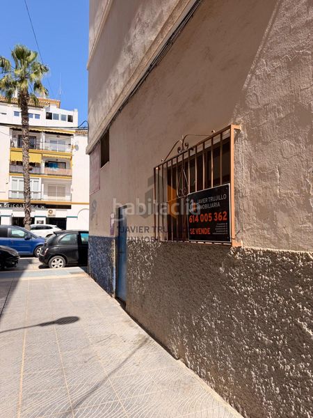 Foto 90b325a2-af3d-4e18-91a4-dfb97cc5f7ab. Local comercial a Centro Torre del Mar