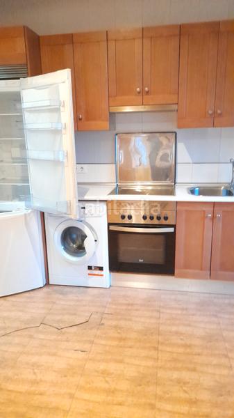 Foto e48b6e43-602b-4c4a-b741-b3dab407c818. Lloguer apartament amb aparcament a Canillejas Madrid