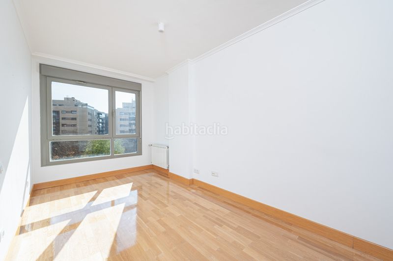 Foto 8fee15bb-4b64-414f-91ad-6d6aa5b616bb. Piso en El Bercial Getafe
