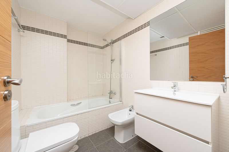 Foto 9652cb92-951a-4356-89a3-3ef53f11d776. Piso en El Bercial Getafe