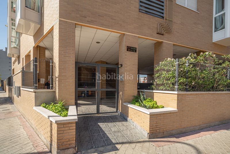 Foto 6892088f-5459-4509-9391-3c399057d698. Aparcament cotxe a Butarque Madrid