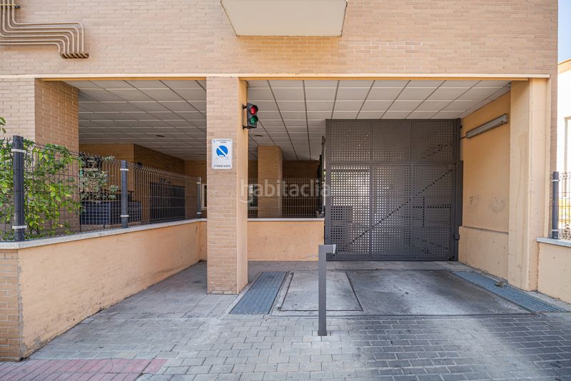 Foto aa81d2e5-e609-4d3b-8443-ba42162c0d9f. Aparcament cotxe a Butarque Madrid