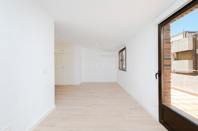 Foto 15a3da37-25d1-4dc9-99ae-18cfd06ae8a8. Rent studio in fuente del saz 6 in Hispanoamérica-Bernabéu Madrid