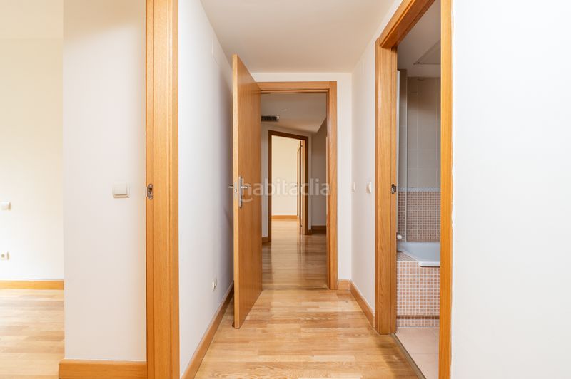 Foto 3d2aa8d9-552c-42f1-bd32-e2e004a082e8. Pis a Simancas Madrid