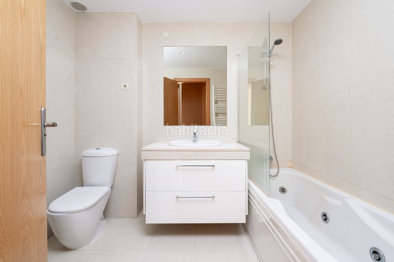 Foto 8ed3d476-8846-4319-8515-722dd6790702. Pis a Simancas Madrid