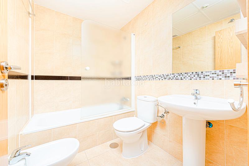 Foto 1789b70d-bf73-4248-ae4c-be03ff2fbaca. Alquiler estudio en calcio 2 en Butarque Madrid