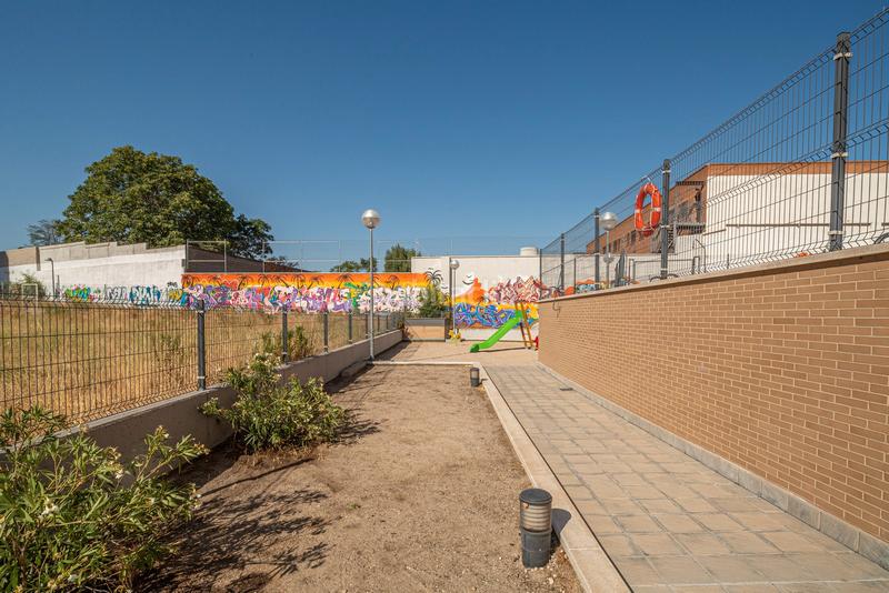 Foto 770c43bc-cb1c-4768-8236-928e33c99b4c. Rent studio in calcio 2 in Butarque Madrid