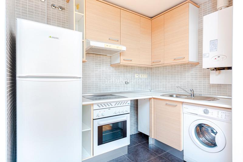 Foto ceae194c-07da-4b7d-9465-cd3153696620. Rent studio in calcio 2 in Butarque Madrid